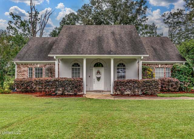 Property at 107 Beaver Run Rd, Vicksburg, MS 39183, 3 beds, 2 baths