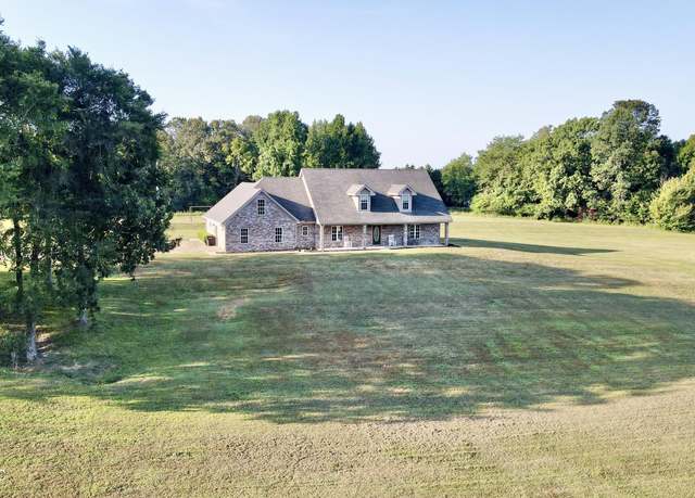 Property at 404 Golden Pond Cir, Coldwater, MS 38618, 4 beds, 3 baths