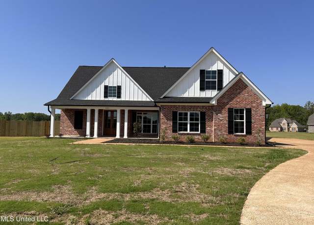 Property at 4223 Adriane Cv, Nesbit, MS 38651, 4 beds, 3 baths