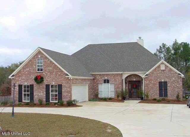 Property at 120 Poplar Rdg, Brandon, MS 39047, 5 beds, 4 baths