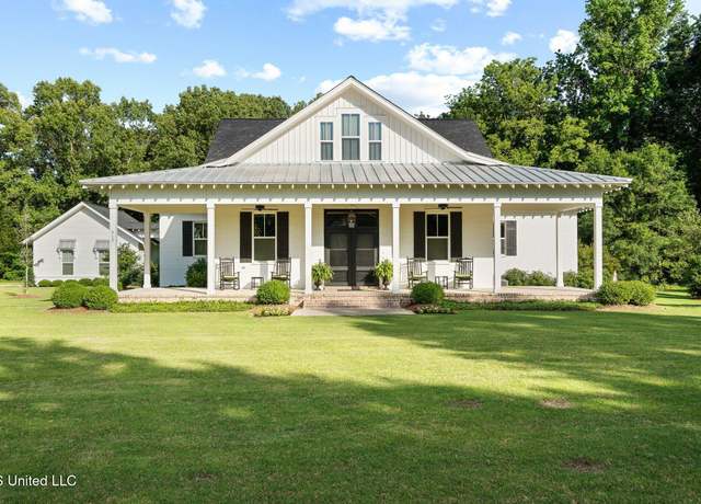 Property at 4412 Hunter Cv, Hernando, MS 38632, 3 beds, 2.5 baths