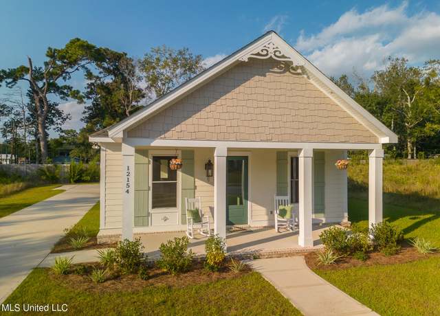Property at 12154 Parc Aux Chenes, Gulfport, MS 39503, 3 beds, 2.5 baths