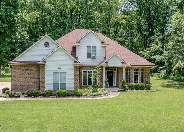 Property at 3770 Swinnea Rd, Southaven, MS 38672, 4 beds, 2.5 baths