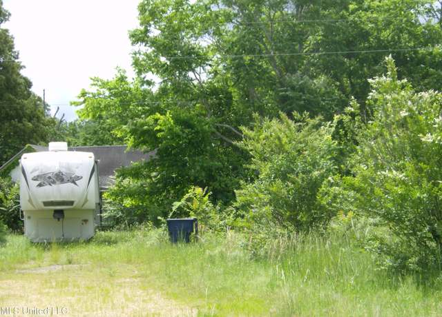 Property at 13705 Byhalia Rd, Byhalia, MS 38611