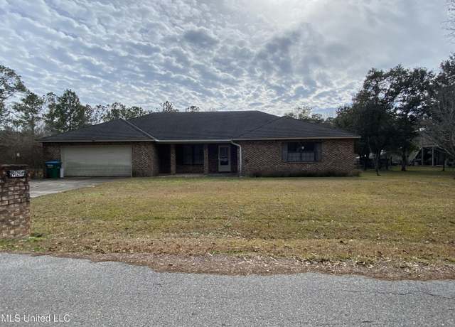 Property at 921 Saint Ann St, Gautier, MS 39553, 3 beds, 2 baths