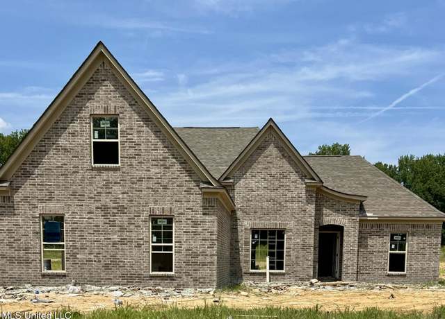 Property at 2499 Scott Meadows Ln, Hernando, MS 38632, 5 beds, 3 baths