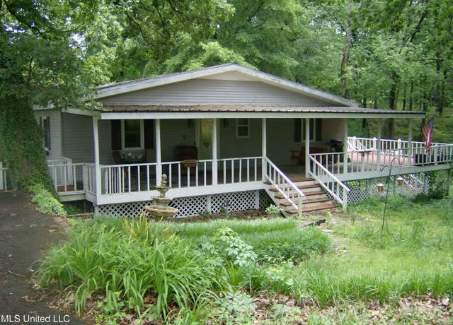 Property at 1089 Levi Bell Rd, Byhalia, MS 38611, 3 beds, 2 baths