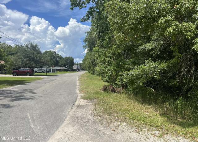 Property at 0 E St, Pascagoula, MS 39567