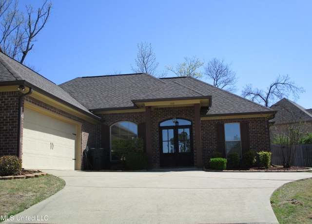 Property at 228 Rockbridge Dr, Madison, MS 39110, 3 beds, 2 baths