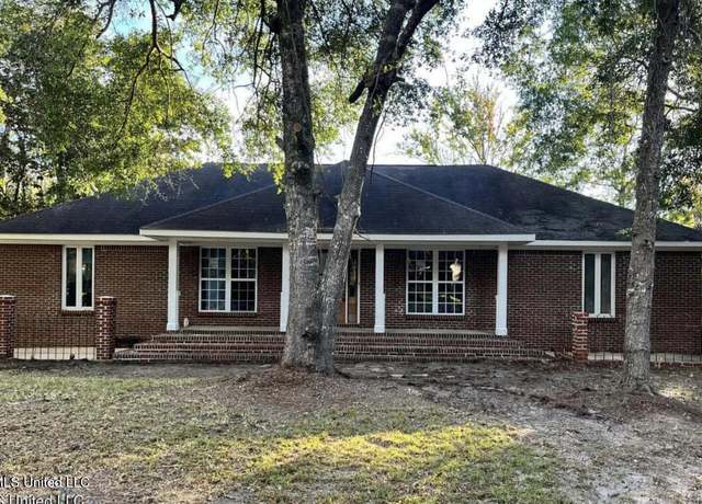 Property at 2709 Robert Hiram Dr, Gautier, MS 39553, 3 beds, 2 baths