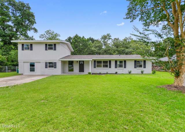 Property at 120 Clower Ave, Long Beach, MS 39560, 5 beds, 2.5 baths