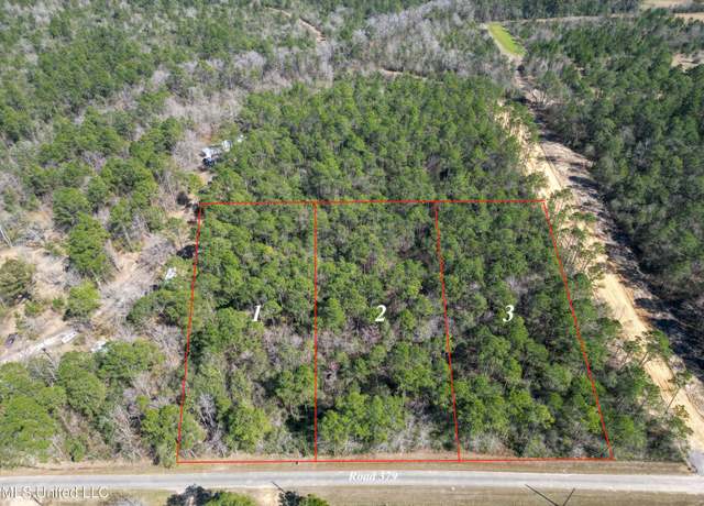 Property at 0 Rd 379, Kiln, MS 39556