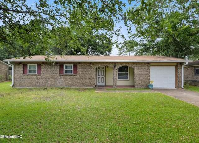 Property at 2913 Ladnier Rd, Gautier, MS 39553, 3 beds, 1.5 baths