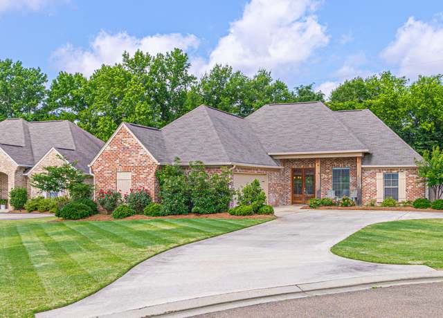 Property at 228 Falls Xing, Madison, MS 39110, 3 beds, 2 baths