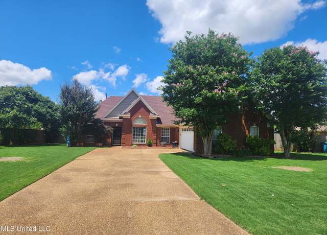 Property at 2452 Heather Rdg, Southaven, MS 38672, 3 beds, 2 baths