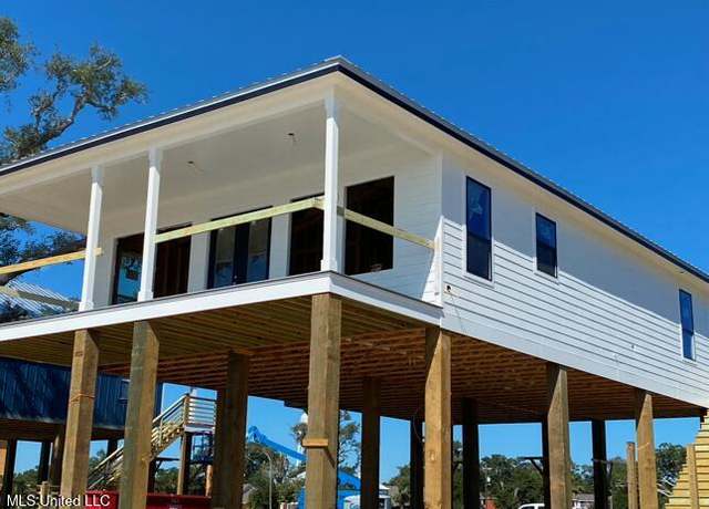 Property at 0 16th St, Gulfport, MS 39507, 3 beds, 3 baths
