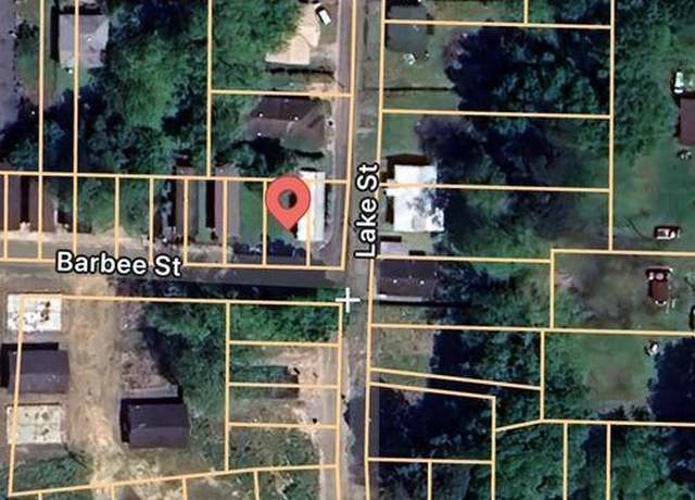 Property at Barbee St, Grenada, MS 38901