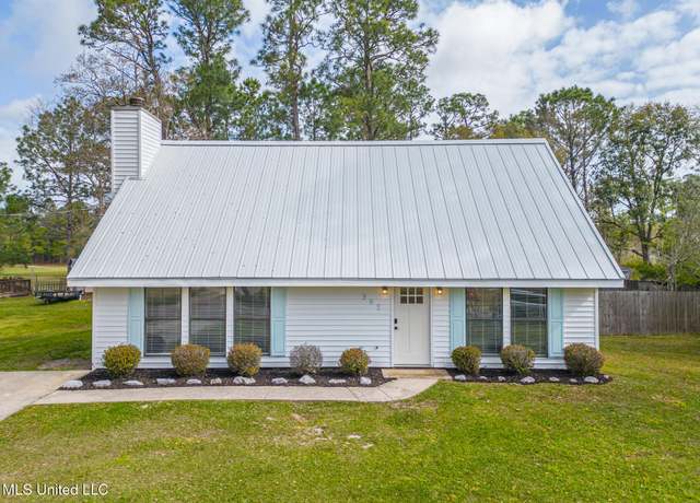 Property at 395 Felicity St, Bay Saint Louis, MS 39520, 4 beds, 2 baths