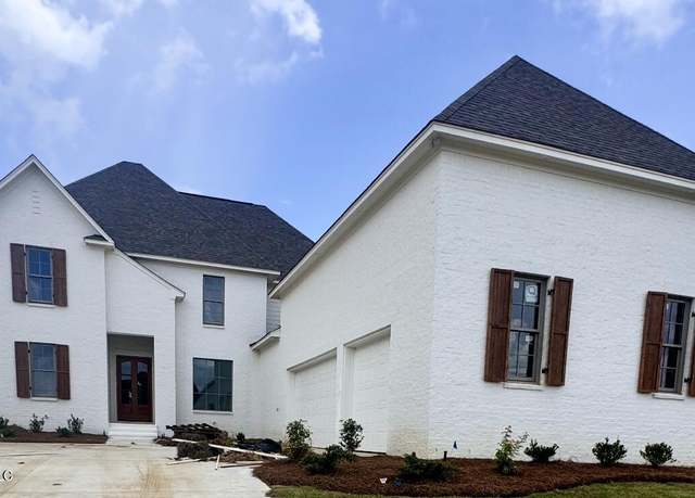 Property at 131 Genoa Dr, Madison, MS 39110, 4 beds, 3.5 baths