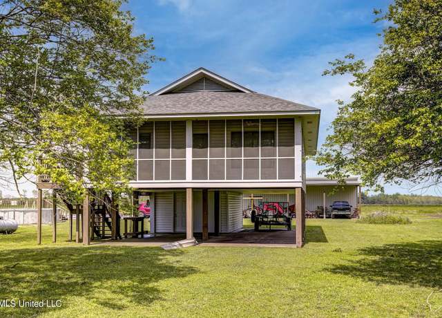 Property at 121 Belle Island Dr, Vicksburg, MS 39183, 2 beds, 1 bath