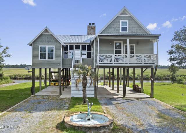 Property at 7700 Belle Fontaine Dr, Ocean Springs, MS 39564, 4 beds, 2.5 baths