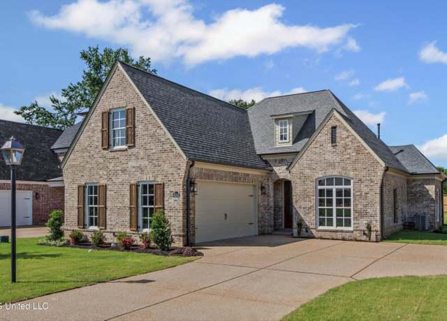Property at 4263 S Bolivar Trl, Olive Branch, MS 38654, 4 beds, 3 baths