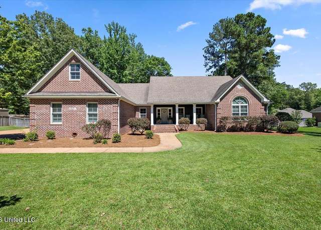 Property at 2003 Canterbury Place West, Brandon, MS 39042, 5 beds, 5.5 baths