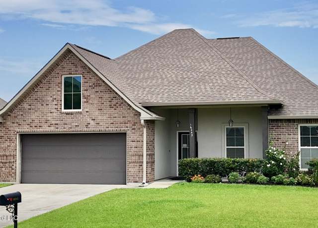 Property at 16243 Tougaloo Ln, Gulfport, MS 39503, 4 beds, 2 baths
