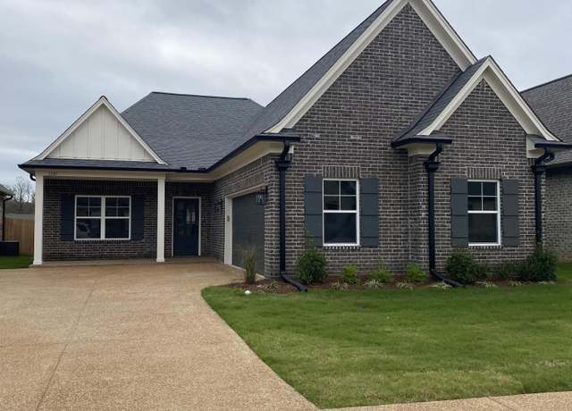 Property at 5247 Watson View Dr. Dr, Nesbit, MS 38651, 3 beds, 2 baths