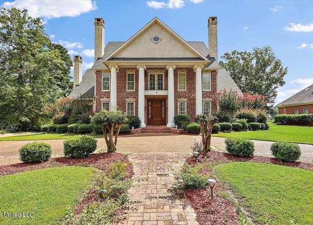 Property at 682 Spring Lake Dr, Pearl, MS 39208, 5 beds, 4.5 baths