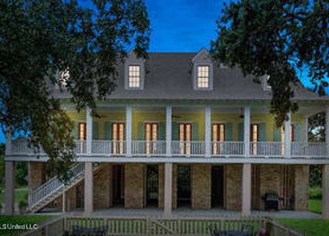 Property at 794 W Beach Blvd, Pass Christian, MS 39571, 6 beds, 5.5 baths