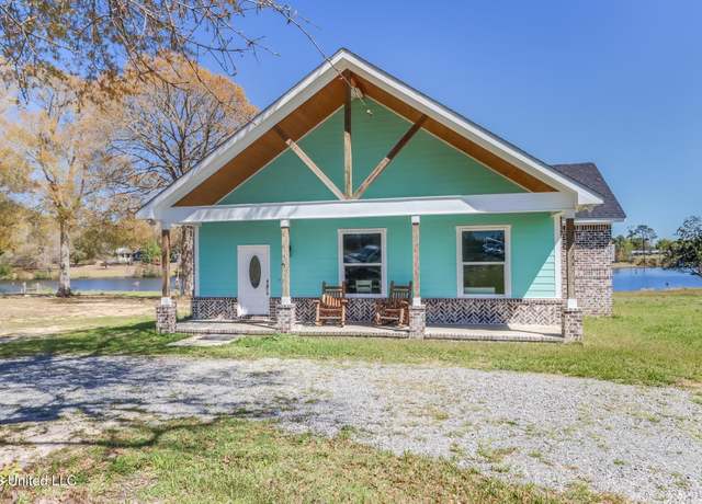 Property at 13092 W Echo Dr, Gulfport, MS 39503, 2 beds, 2 baths