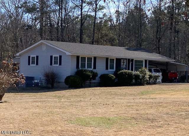 Property at 244 Saddle Club Rd, Holly Springs, MS 38635, 3 beds, 2 baths