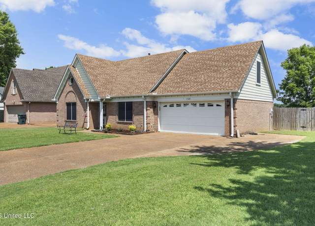 Property at 1308 Greencliff Dr, Southaven, MS 38671, 4 beds, 2.5 baths