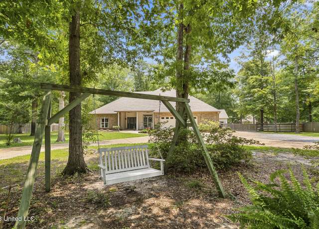 Property at 114 Sandstone Dr, Brandon, MS 39047, 3 beds, 4 baths