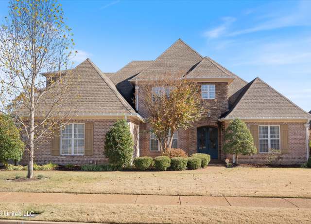 Property at 6222 S Bear Cv, Olive Branch, MS 38654, 6 beds, 5 baths