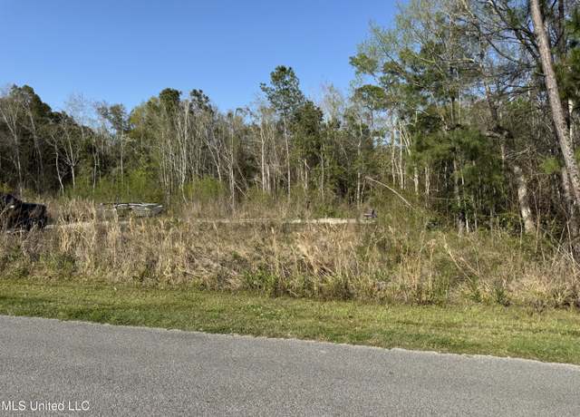 Property at 196 Vacation Ln, Waveland, MS 39576