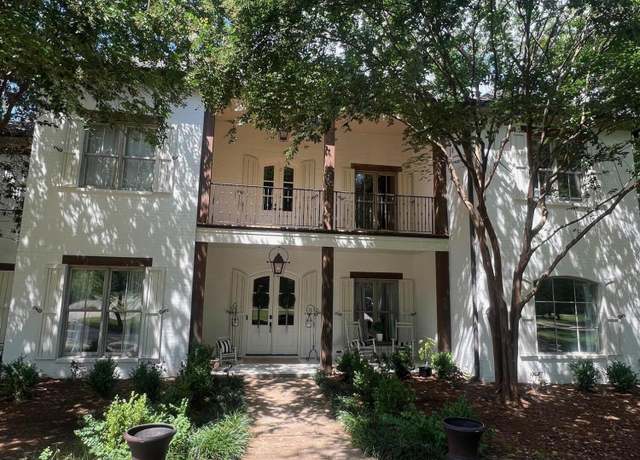 Property at 19 Eastbrooke Cir, Madison, MS 39110, 5 beds, 4.5 baths