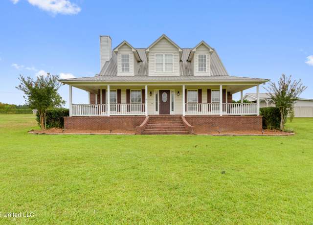 Property at 147 Ashton Dr, Lucedale, MS 39452, 4 beds, 2.5 baths