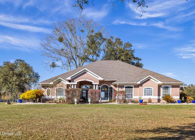 Property at 5280 Firetower Rd Rd, Kiln, MS 39556, 3 beds, 2.5 baths
