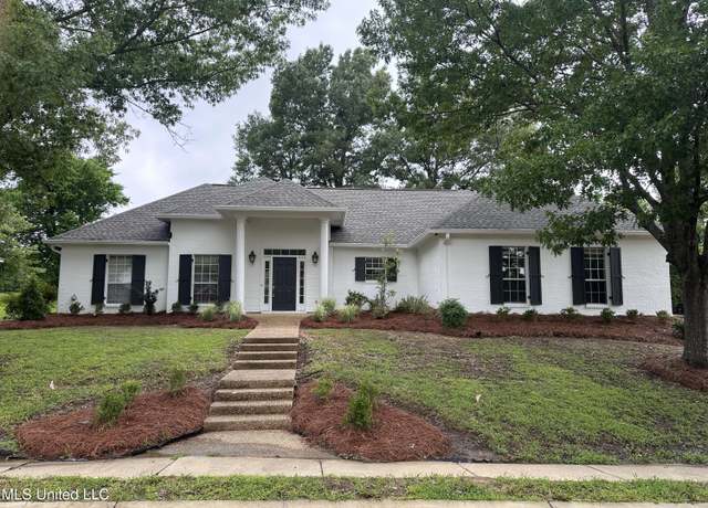 Property at 119 Middle Field Dr, Canton, MS 39046, 3 beds, 2 baths
