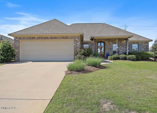 Property at 210 Buttonwood Ln, Canton, MS 39046, 3 beds, 2 baths