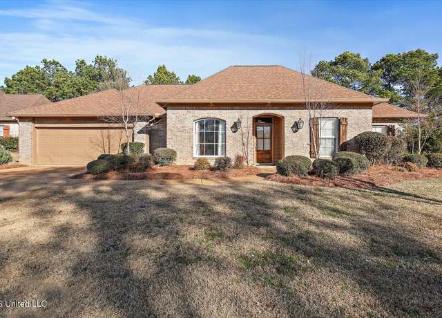 Property at 114 French Br, Madison, MS 39110, 4 beds, 2 baths