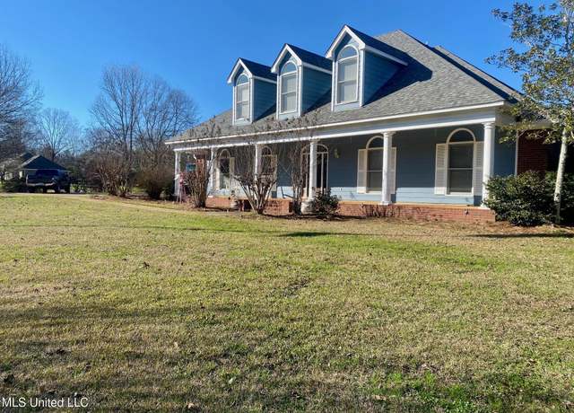 Property at 716 Whitfield Rd, Brandon, MS 39042, 5 beds, 4.5 baths