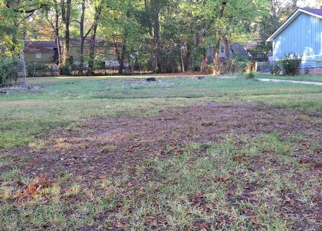 Property at 755 Cedarhurst Rd, Jackson, MS 39206