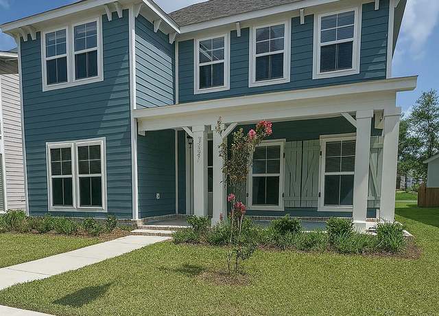 Property at 12105 Creole Way, Gulfport, MS 39503, 4 beds, 3 baths