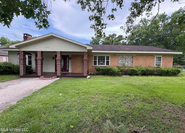 Property at 3530 Sherlawn Dr, Moss Point, MS 39563, 3 beds, 1.5 baths