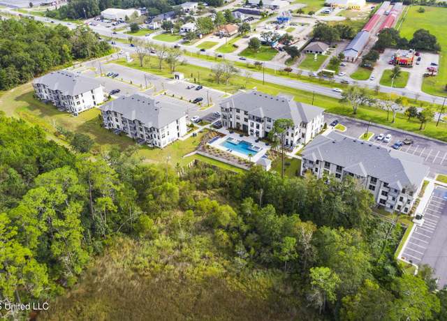 Property at 2501 Bienville Blvd #427, Ocean Springs, MS 39564, 3 beds, 2 baths