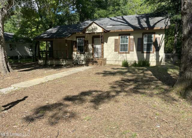 Property at 350 Houston Ave, Jackson, MS 39209, 3 beds, 1 bath