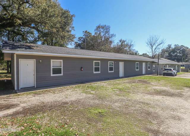 Property at 2520 Hewes Ave, Gulfport, MS 39507, 27 beds, 15 baths